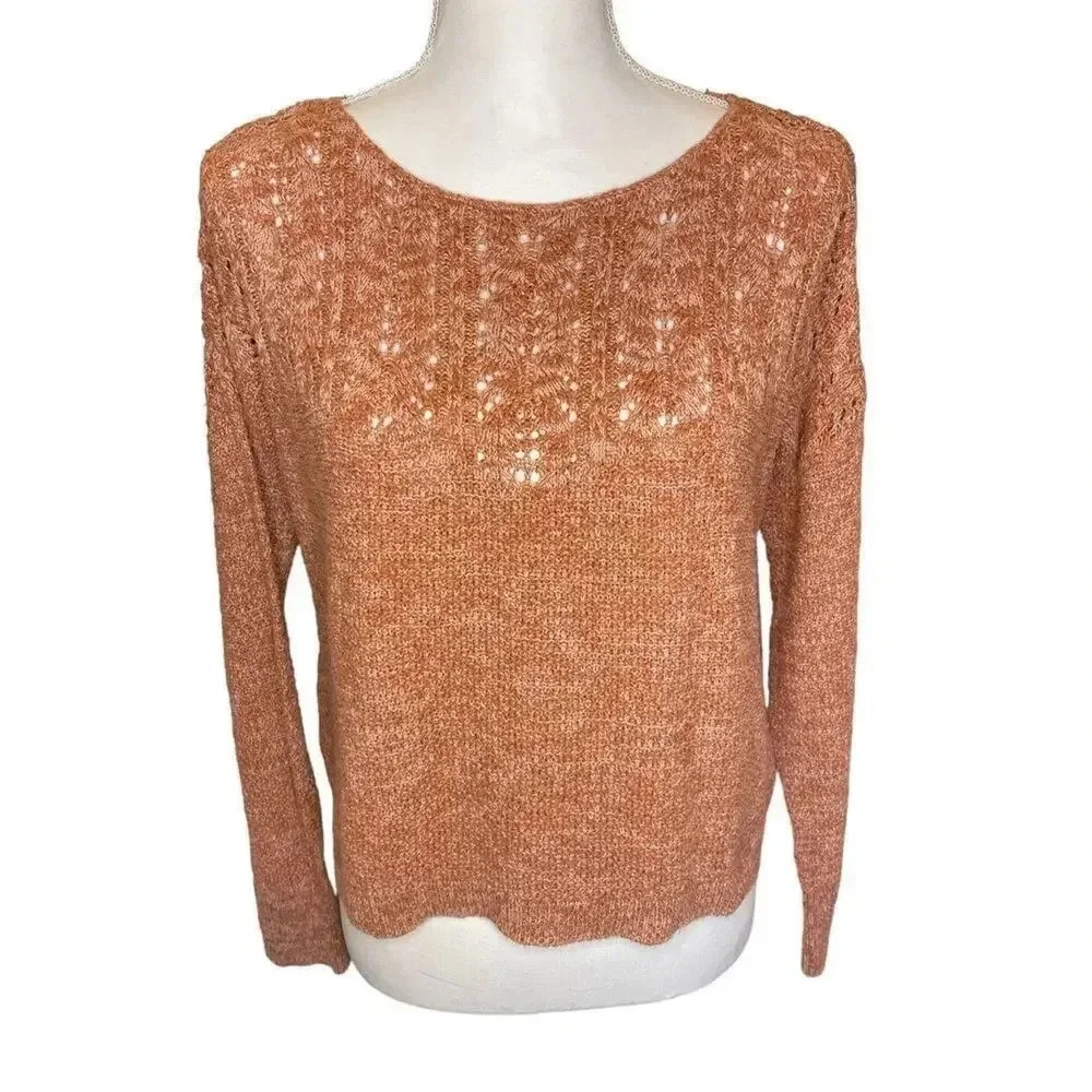 Mossimo Women’s Small Crop Sweater in Camel